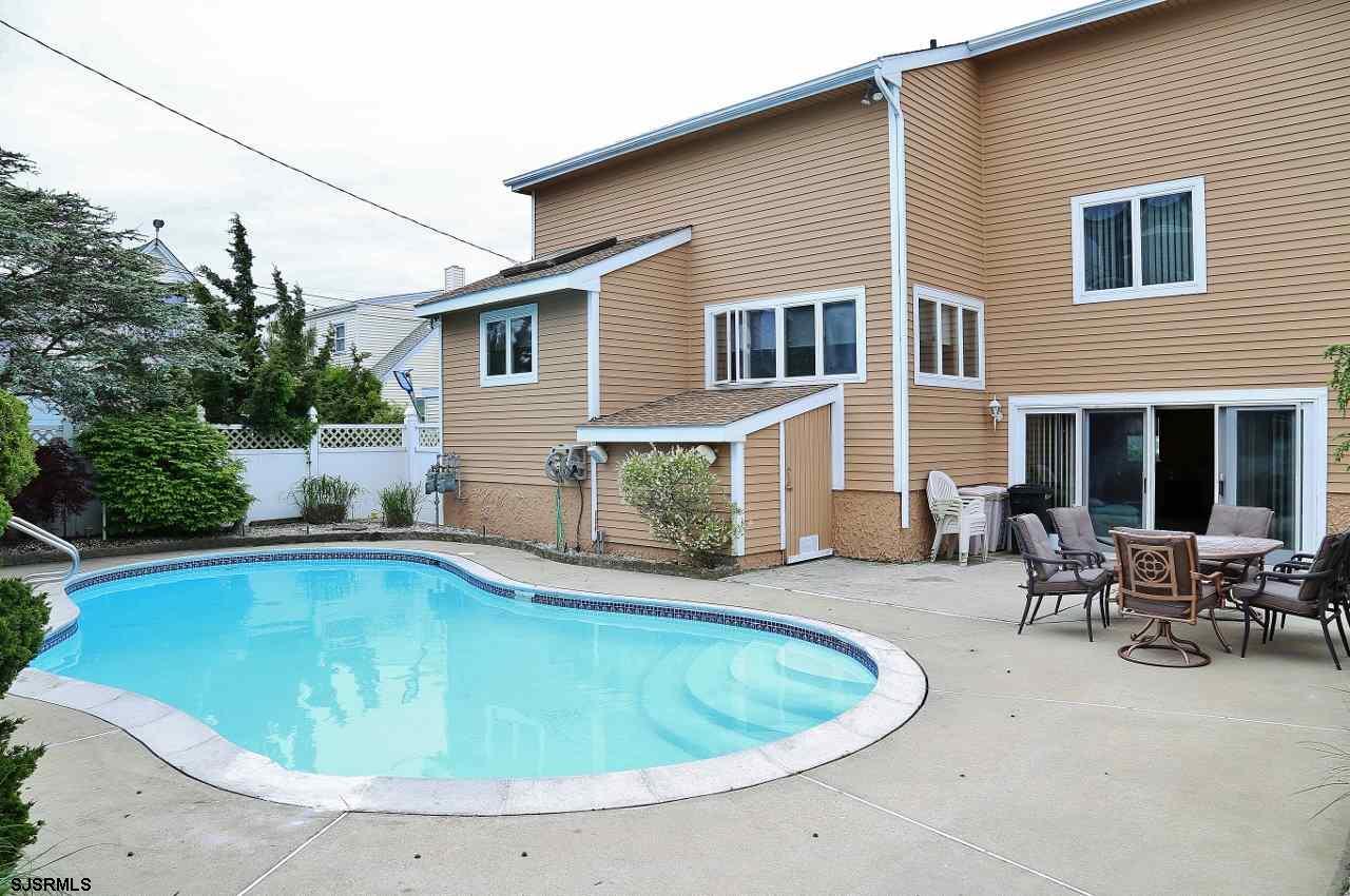 353 32nd - Photo 1