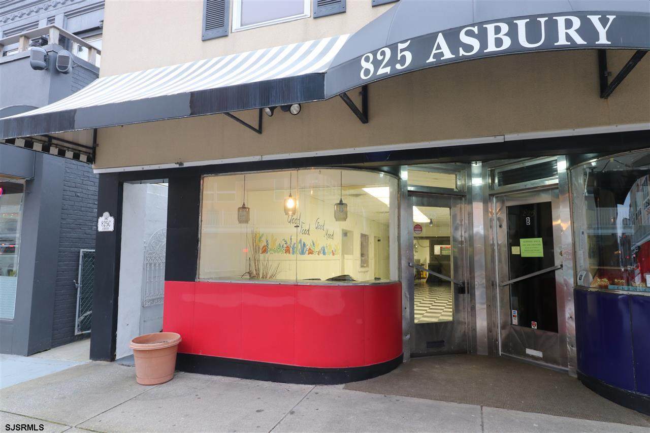 825 Asbury - Photo 1