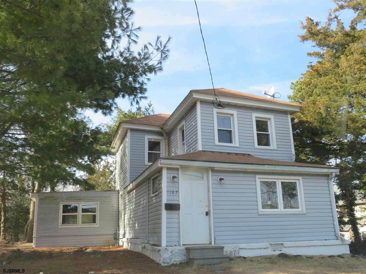 1167 Main - Photo 1