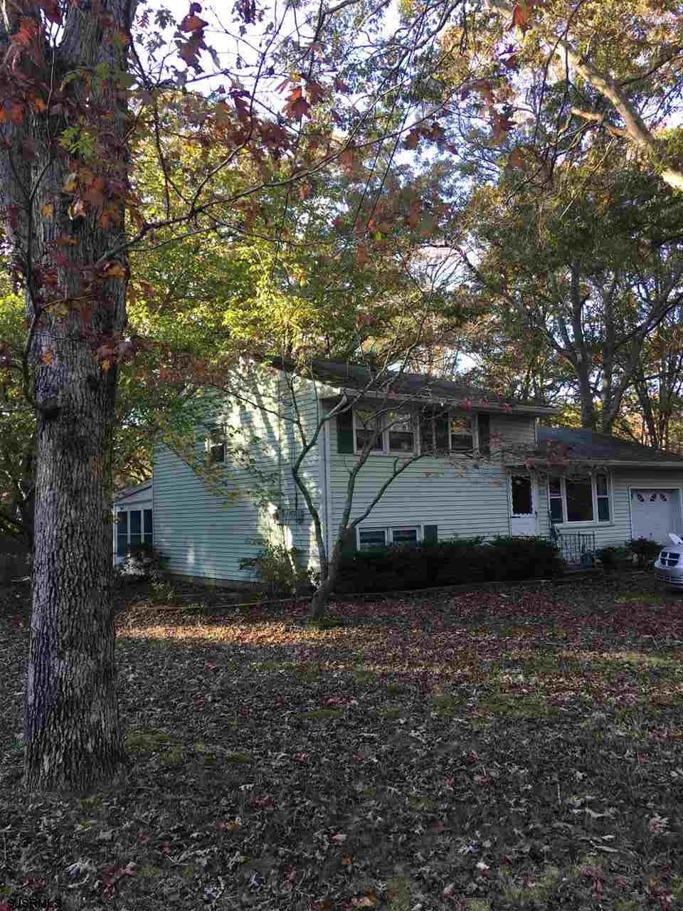 221 Pitney - Photo 1