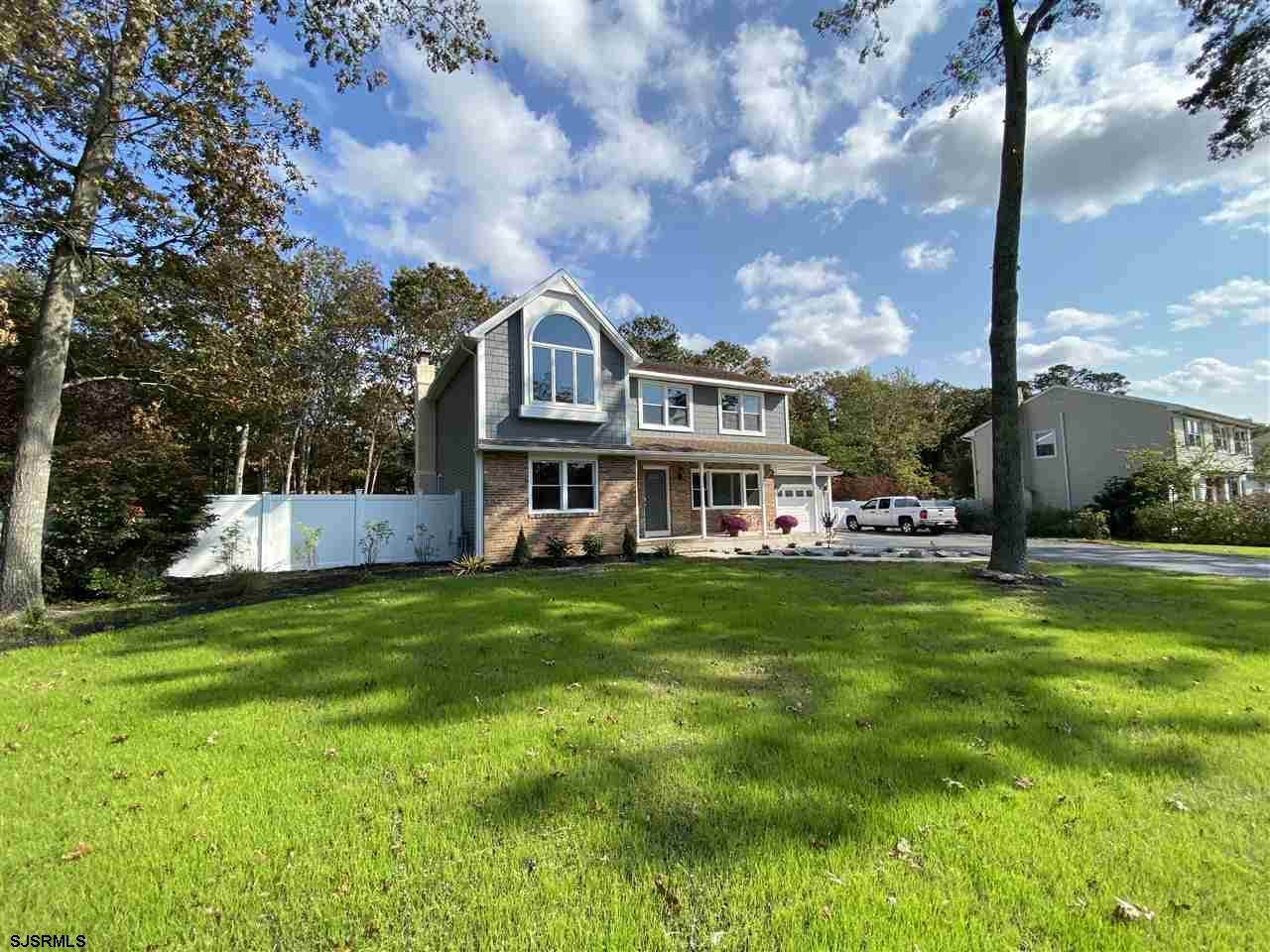 203 Providence - Photo 1