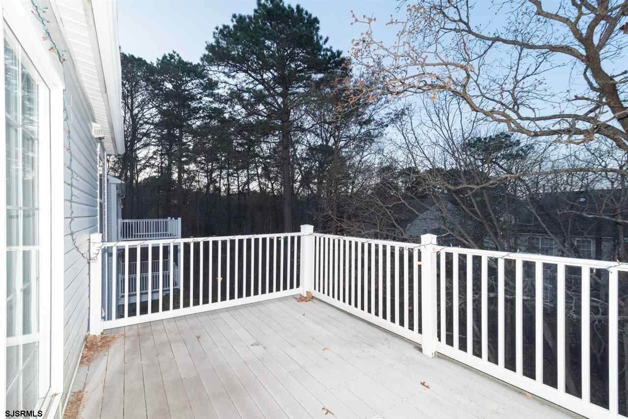 4822 Hawthorne Ln - Photo 1