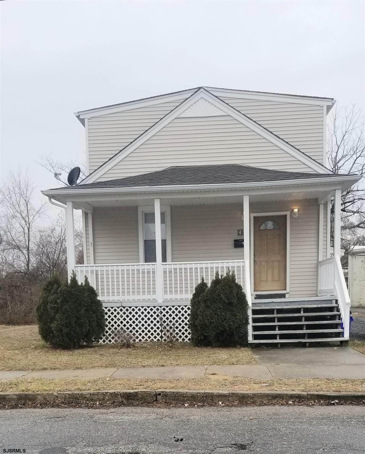 433 Doughty Rd - Photo 1