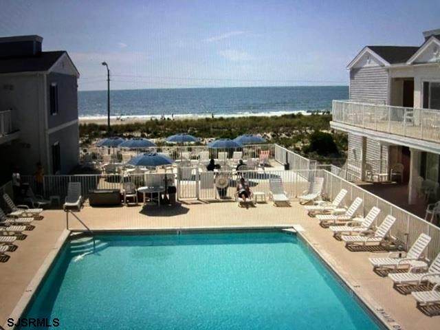 1670 Boardwalk - Photo 1