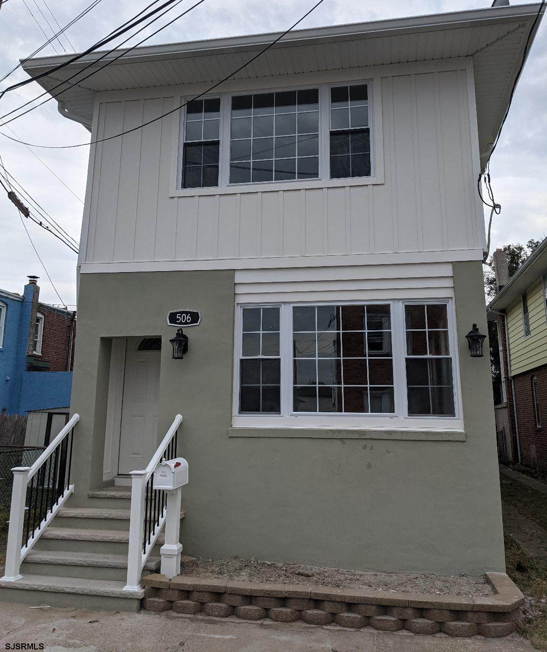 506 Sewell Ave - Photo 1