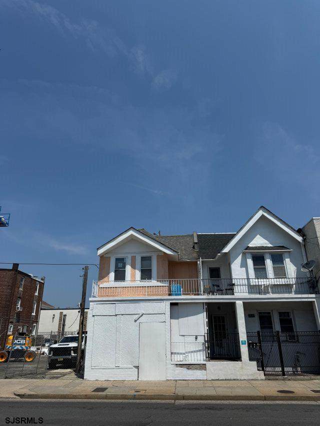 2609 Pacific - Photo 1