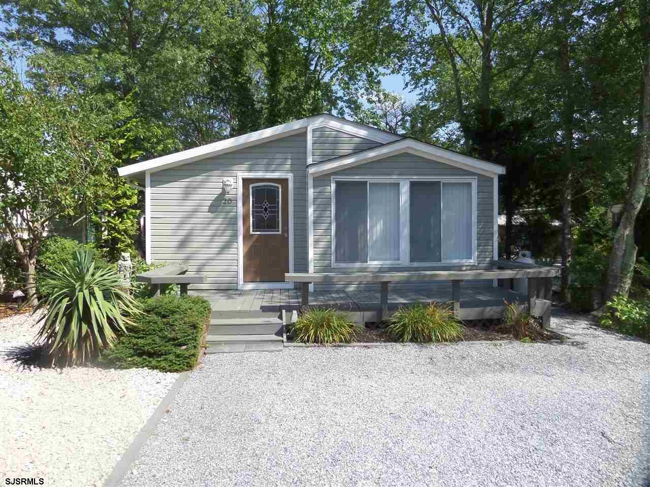 20 Bank - Photo 1