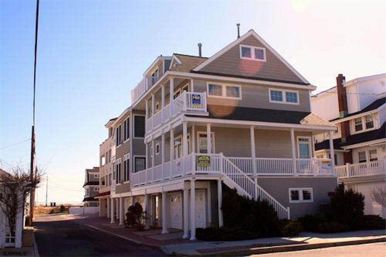 111 Corinthian - Photo 1