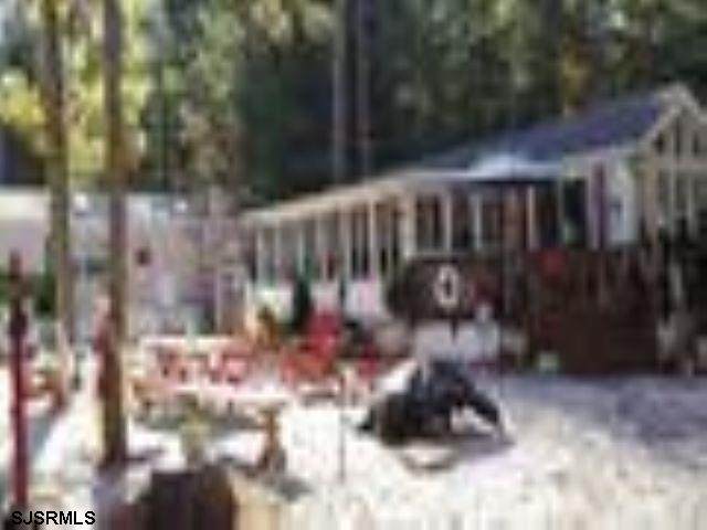 135 Thompson Lane - Photo 1