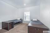 431 3rd W - Photo 29