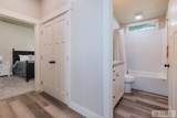 7869 400 W - Photo 33