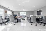 2085 Woodruff Avenue - Photo 18