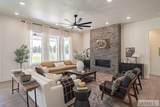 733 Pine Ridge Ln - Photo 5