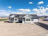 1571 835 E - Photo 1