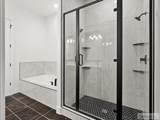 1571 835 E - Photo 27
