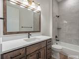 1571 835 E - Photo 33