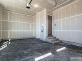 1571 835 E - Photo 46