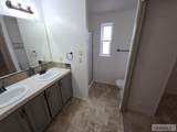 4986 #2 2000 W - Photo 22