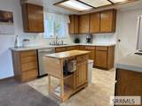 1875 Mckinzie Avenue - Photo 2