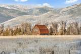 863 Snake River Road - Photo 53
