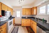 976 Canyon Avenue - Photo 8