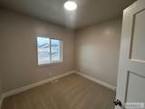 1385 Harris Loop - Photo 32
