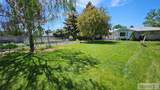 4064 2000 W - Photo 17