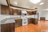 165 900 W - Photo 16