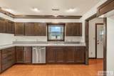 165 900 W - Photo 17