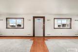 165 900 W - Photo 6