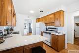 810 Cranmer Avenue - Photo 12