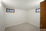 810 Cranmer Avenue - Photo 38