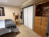 247 3rd E - Photo 37