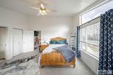 24 100 N - Photo 35