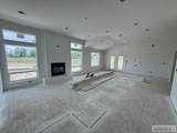 315 310 W - Photo 4