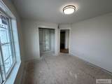 317 315 W - Photo 16