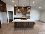 317 315 W - Photo 7