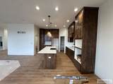 317 315 W - Photo 8