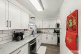 8075 55 W - Photo 10