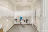 645 5500 W - Photo 25