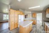 429 400 W - Photo 16