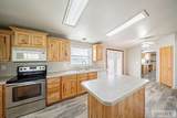 429 400 W - Photo 19