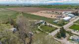 429 400 W - Photo 58