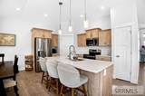 1205 Angela St - Photo 6