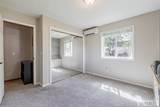 1858 Henry Street - Photo 16