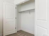 651 2400 W - Photo 15