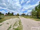3075 2500 N - Photo 19