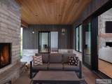 7050 Fox Meadow Drive - Photo 15