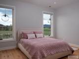 7050 Fox Meadow Drive - Photo 34