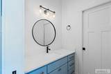 1591 805 E - Photo 24